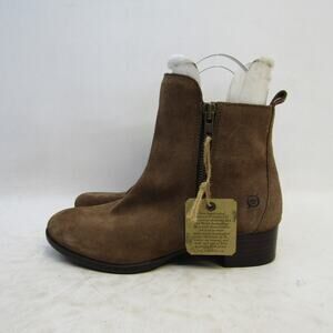 EUC Born Womens Size 7 M Brown Suede Zip Ankle Fashion Boots Bootie